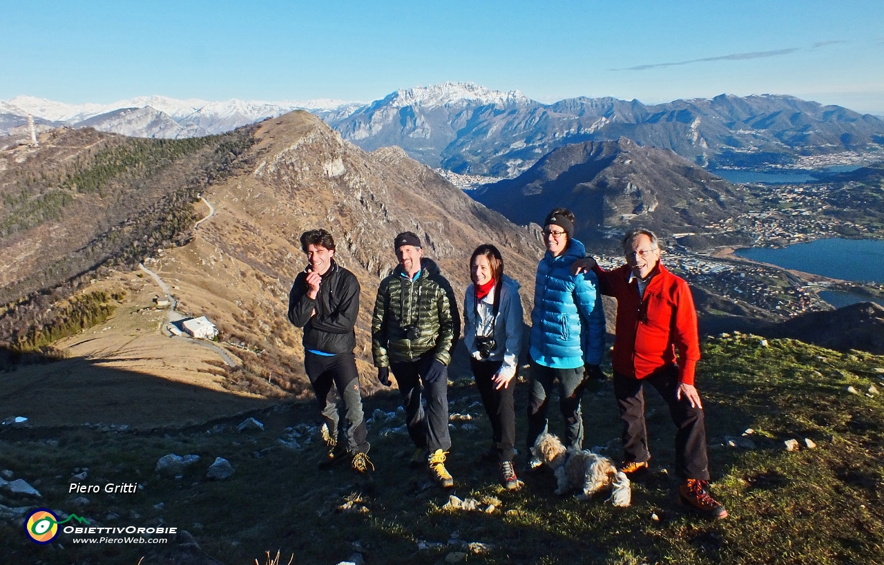 99 Dal Cornizzolo vista sul rifugio, Monte RAI e Corno Birone.JPG